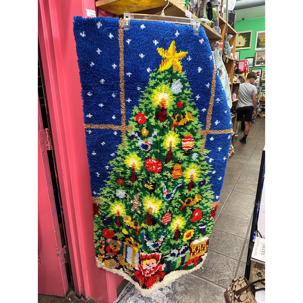 Vintage Fabulous Rug Hook Christmas Tree